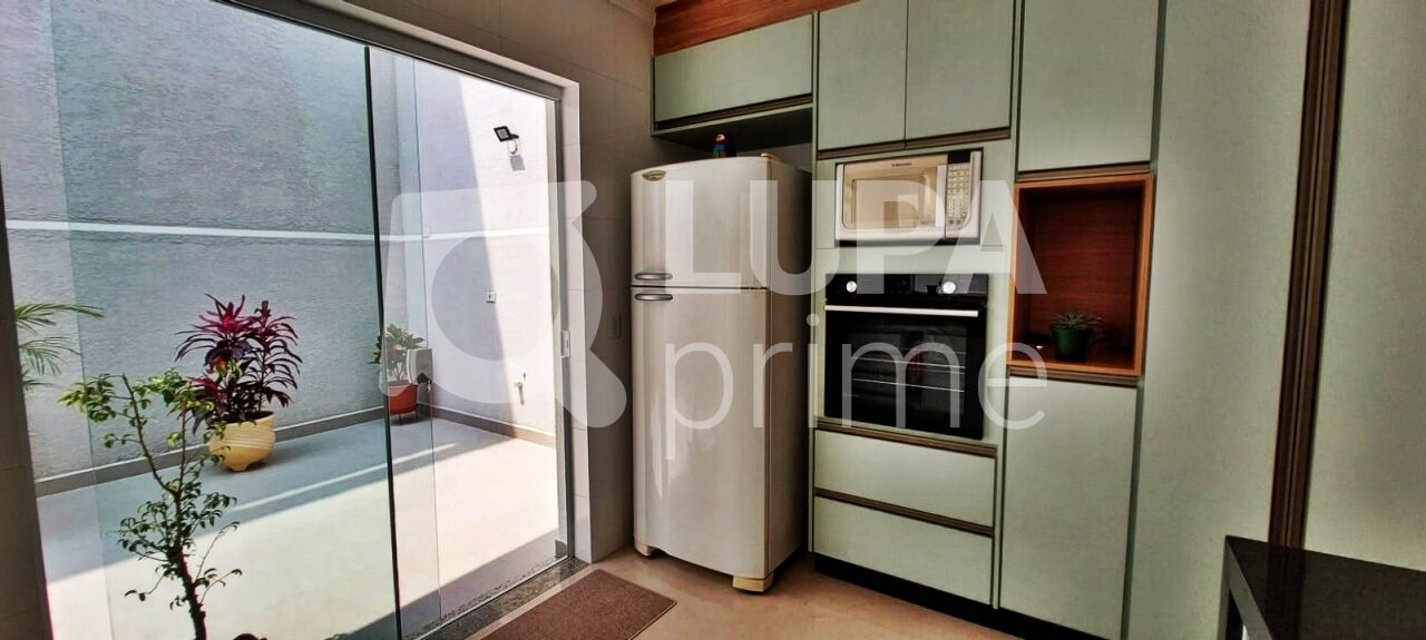 Casa, 3 quartos, 131 m² - Foto 9