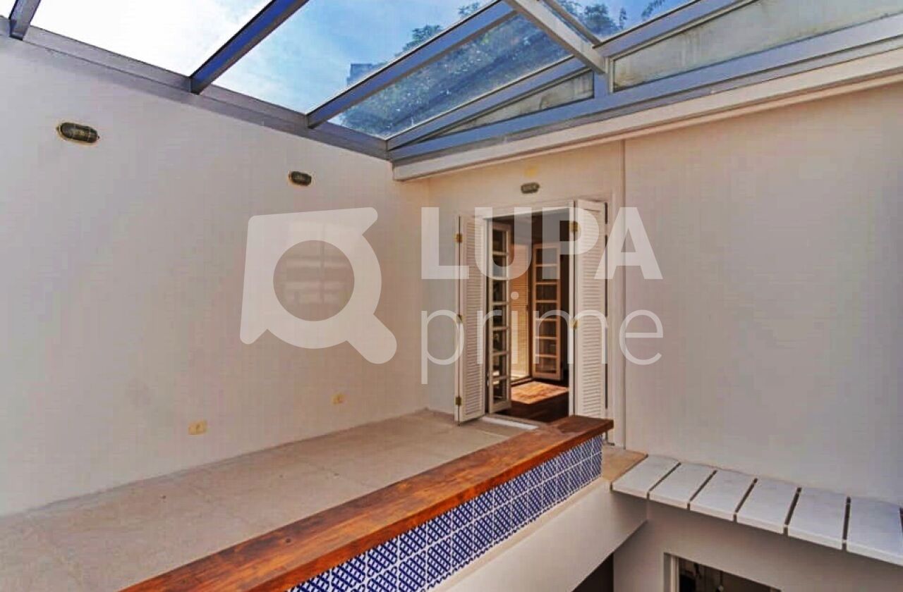 Casa, 2 quartos, 205 m² - Foto 16