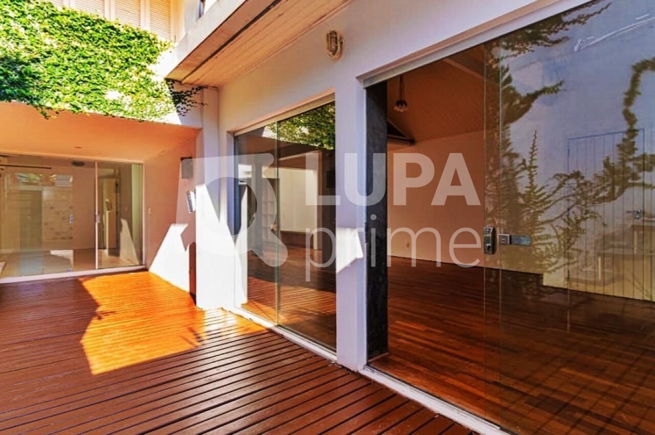 Casa, 2 quartos, 205 m² - Foto 21