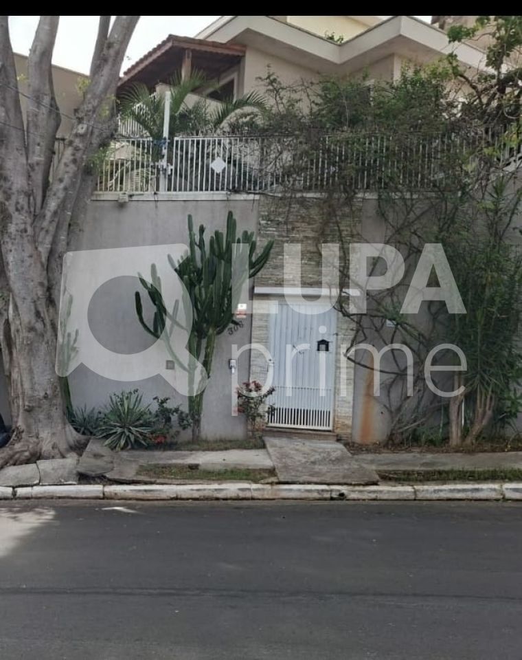 sobrado-venda-sao-paulo-agua-fria-3dormitorios-1suite-3vagas-230m2-LM29623