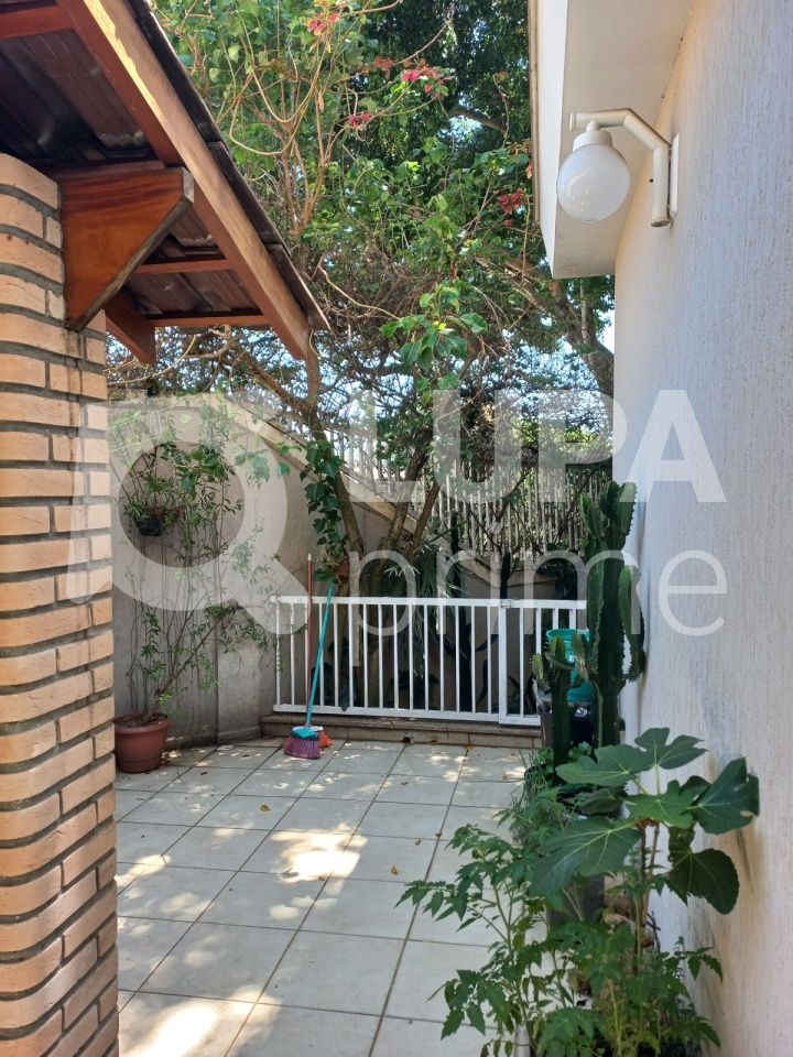 sobrado-venda-sao-paulo-agua-fria-3dormitorios-1suite-3vagas-230m2-LM29623