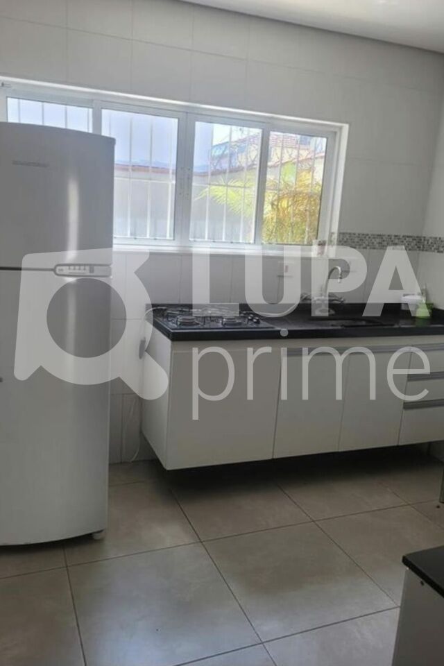 Casa, 2 quartos, 250 m² - Foto 9