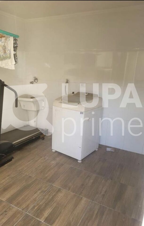 Casa, 2 quartos, 250 m² - Foto 16