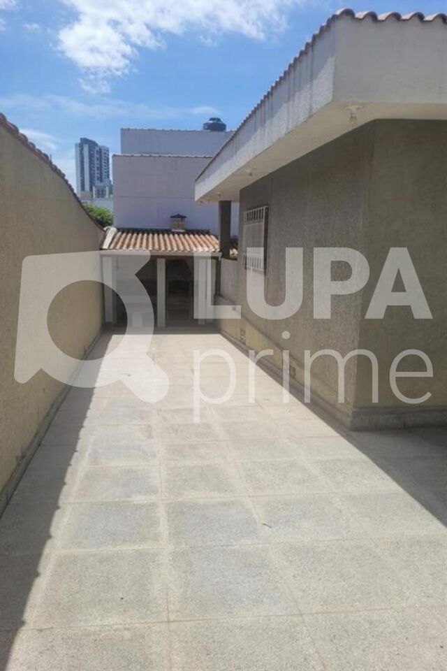 Casa, 2 quartos, 250 m² - Foto 18