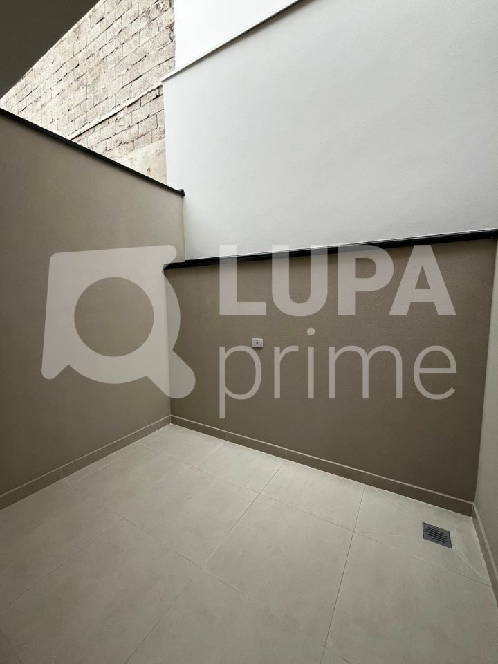 sobrado-venda-sao-paulo-vila-romero-3dormitorios-1suite-3vagas-140m2-LM29638