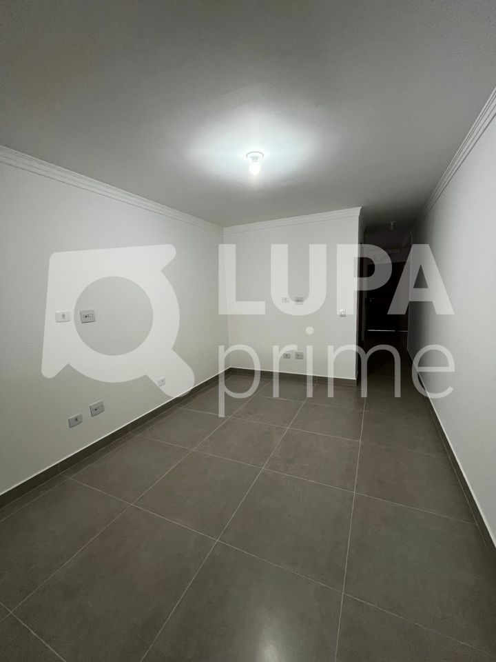 sobrado-venda-sao-paulo-vila-romero-3dormitorios-1suite-3vagas-140m2-LM29638