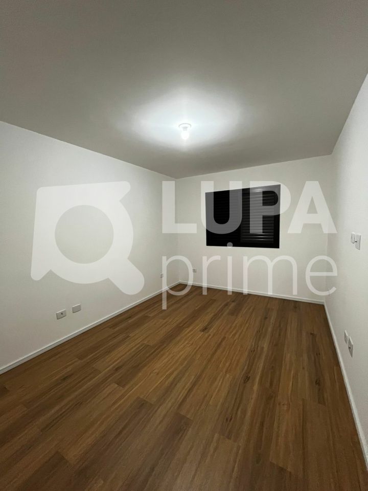 sobrado-venda-sao-paulo-vila-romero-3dormitorios-1suite-3vagas-140m2-LM29638