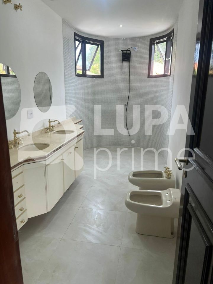 Casa, 3 quartos, 400 m² - Foto 13