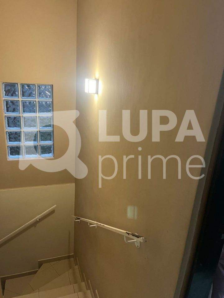 sobrado-venda-sao-paulo-vila-cruz-das-almas-2dormitorios-2suites-2vagas-86m2-LM29667