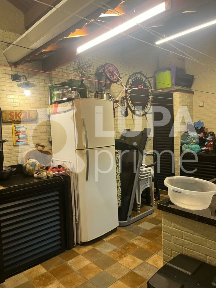 sobrado-venda-sao-paulo-vila-cruz-das-almas-2dormitorios-2suites-2vagas-86m2-LM29667