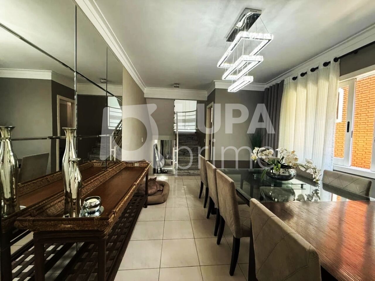 sobrado-venda-sao-paulo-agua-fria-4dormitorios-4suites-5vagas-300m2-LM29710