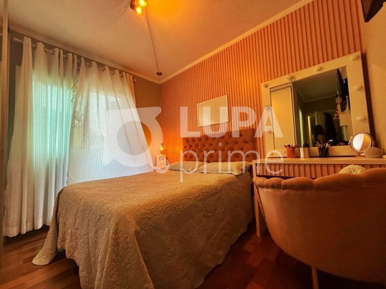 sobrado-venda-sao-paulo-agua-fria-4dormitorios-4suites-5vagas-300m2-LM29710