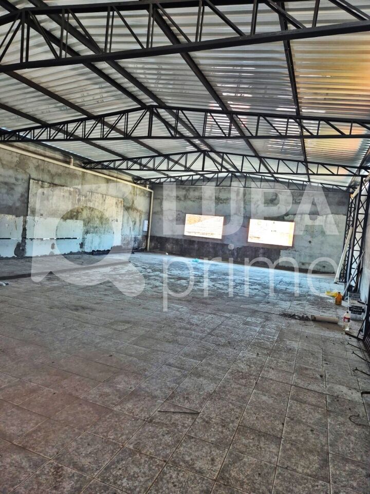 Loja-Salão, 166 m² - Foto 1