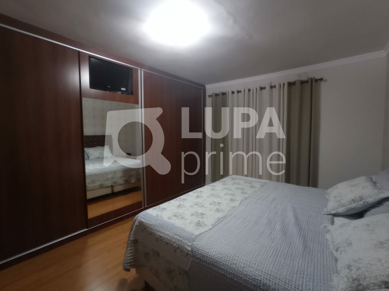 sobrado-venda-sao-paulo-vila-amalia-zona-leste-3dormitorios-2vagas-220m2-LM29774
