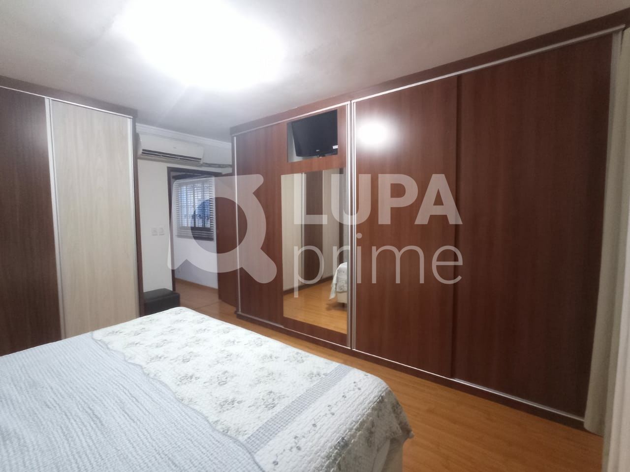 sobrado-venda-sao-paulo-vila-amalia-zona-leste-3dormitorios-2vagas-220m2-LM29774