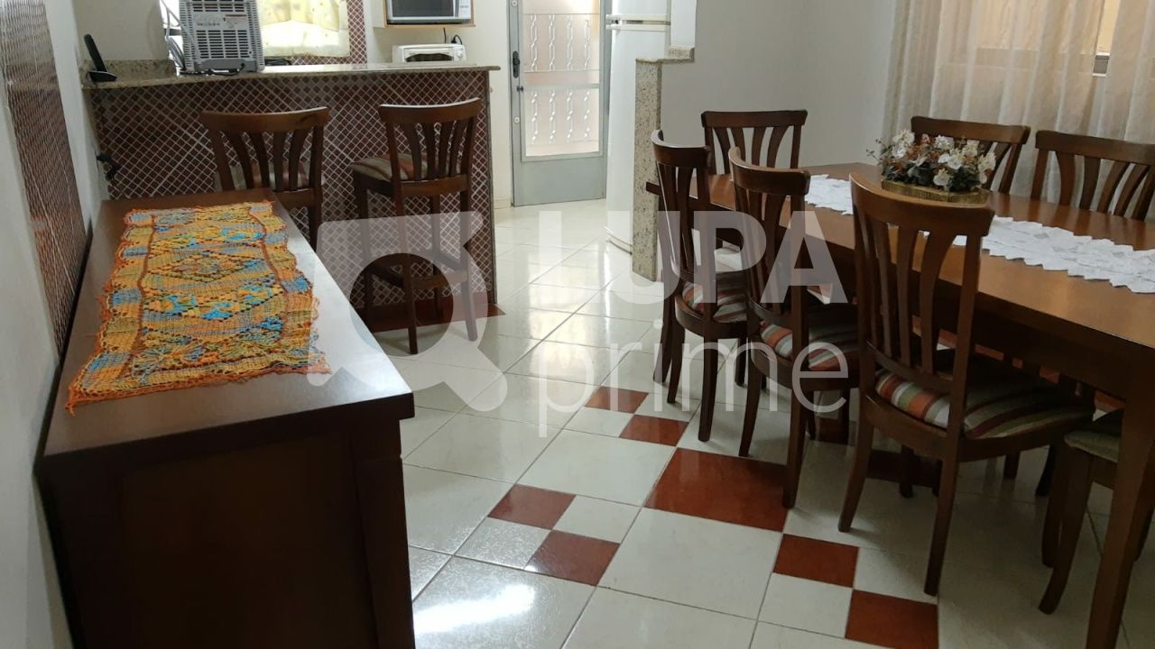 sobrado-venda-sao-paulo-vila-amalia-zona-leste-3dormitorios-2vagas-220m2-LM29774