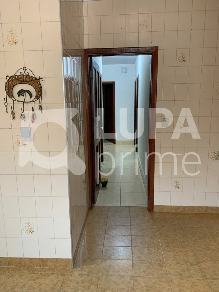 casa-terrea-venda-sao-paulo-brasilandia-3dormitorios-5vagas-180m2-LM29786