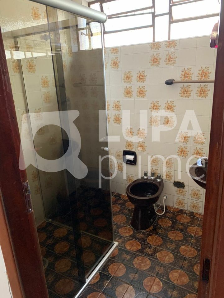 casa-terrea-venda-sao-paulo-brasilandia-3dormitorios-5vagas-180m2-LM29786