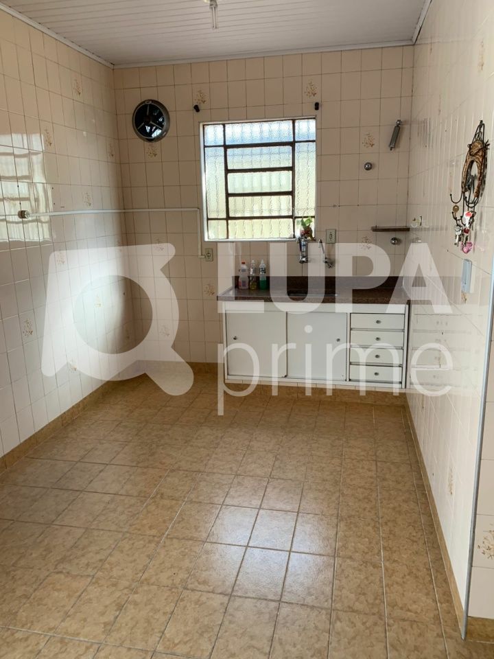 casa-terrea-venda-sao-paulo-brasilandia-3dormitorios-5vagas-180m2-LM29786