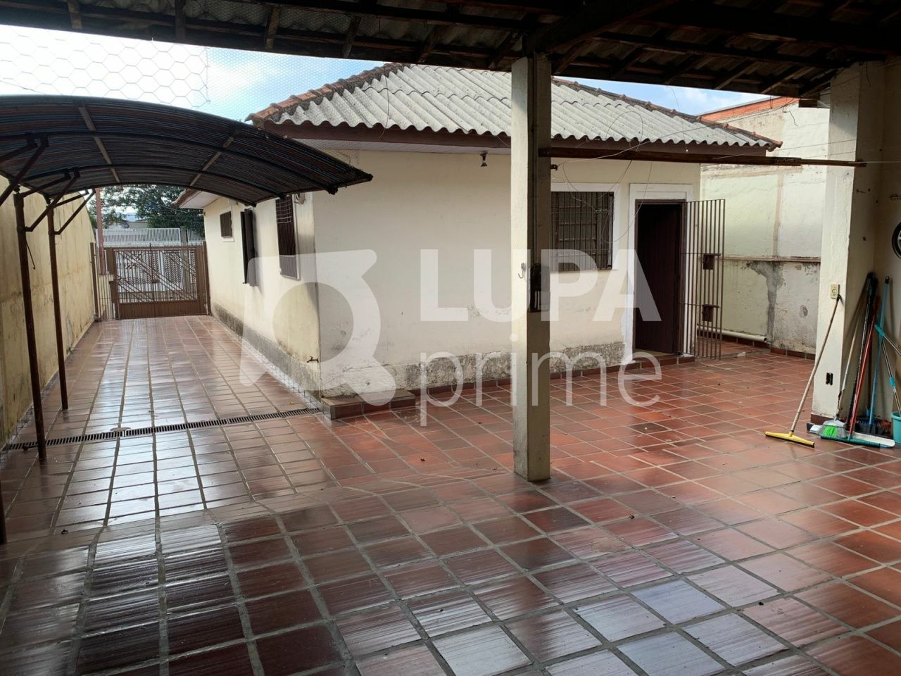 casa-terrea-venda-sao-paulo-brasilandia-3dormitorios-5vagas-180m2-LM29786