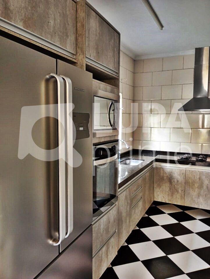 Casa, 7 quartos, 250 m² - Foto 9