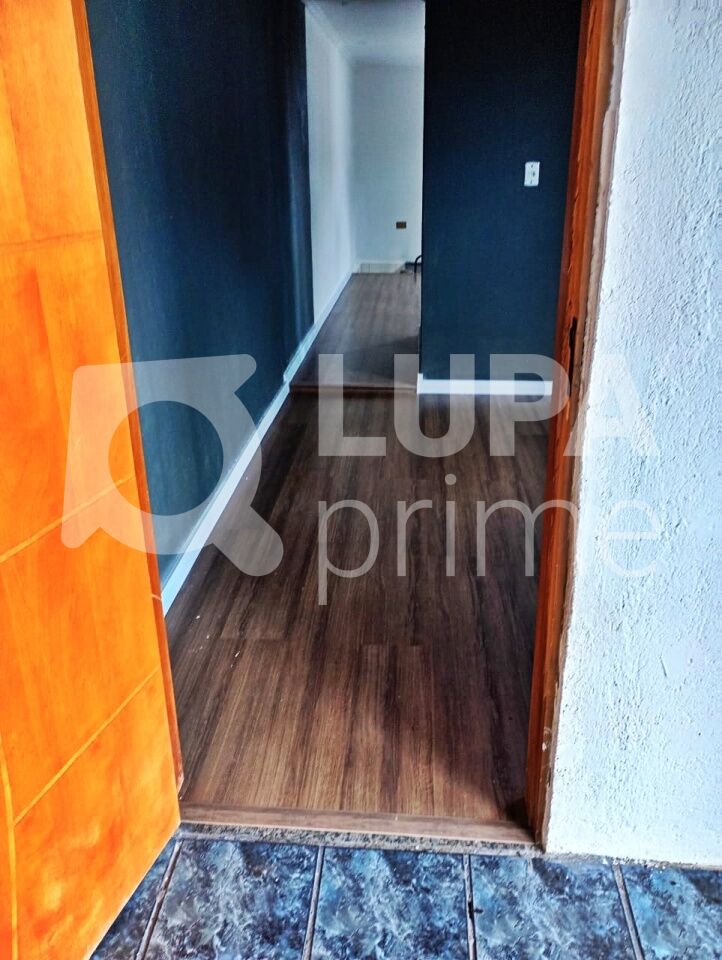 Casa, 7 quartos, 250 m² - Foto 1