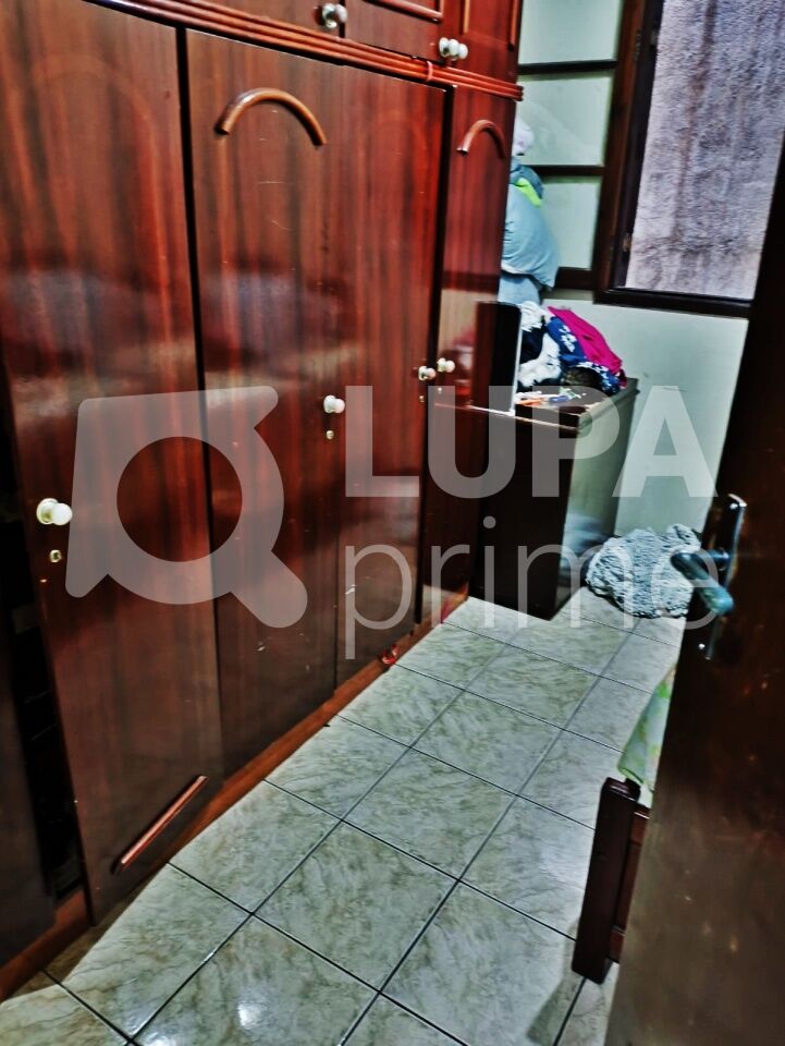 Casa, 4 quartos, 235 m² - Foto 4