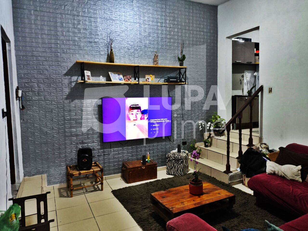 Casa, 4 quartos, 235 m² - Foto 1