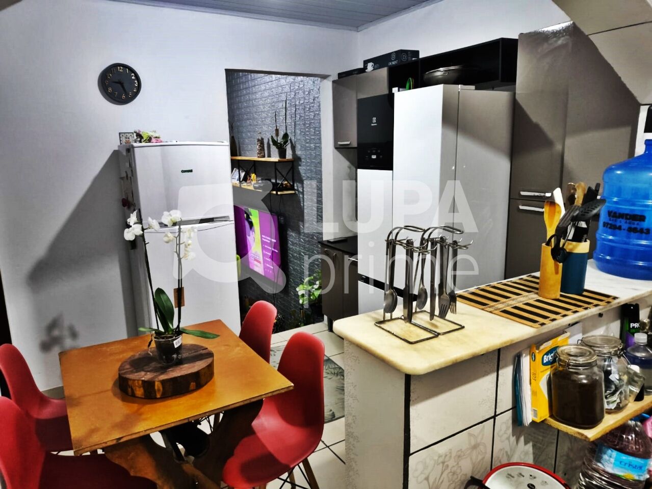 Casa, 4 quartos, 235 m² - Foto 6