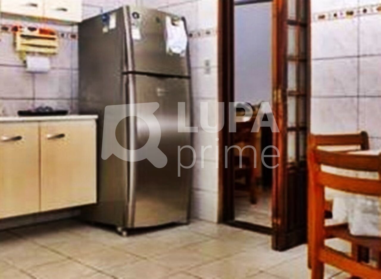 casa-terrea-venda-sao-paulo-santana-2dormitorios-2vagas-150m2-LM29820