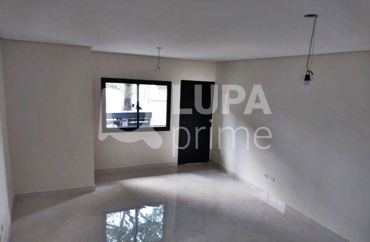 sobrado-venda-sao-paulo-jardim-sao-paulo-3dormitorios-3suites-4vagas-185m2-LM29822