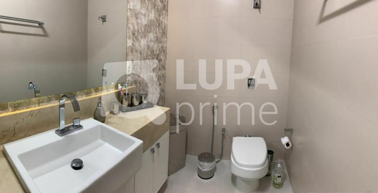 Casa, 4 quartos, 300 m² - Foto 18