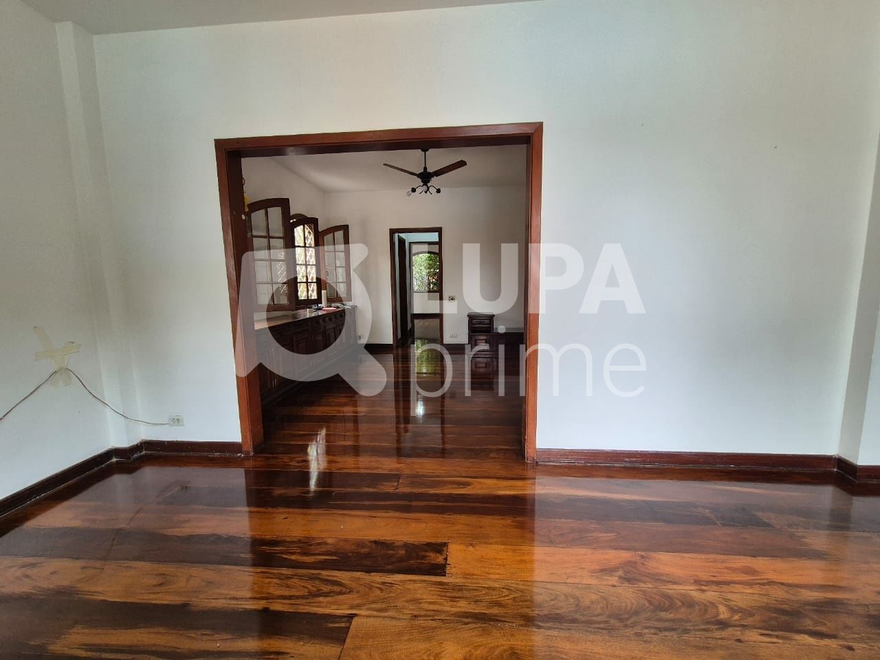 sobrado-venda-sao-paulo-vila-albertina-3dormitorios-3suites-8vagas-238m2-LM29848