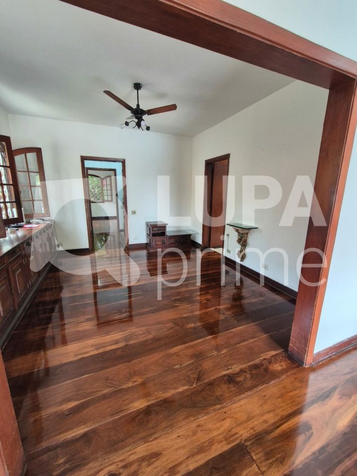 sobrado-venda-sao-paulo-vila-albertina-3dormitorios-3suites-8vagas-238m2-LM29848