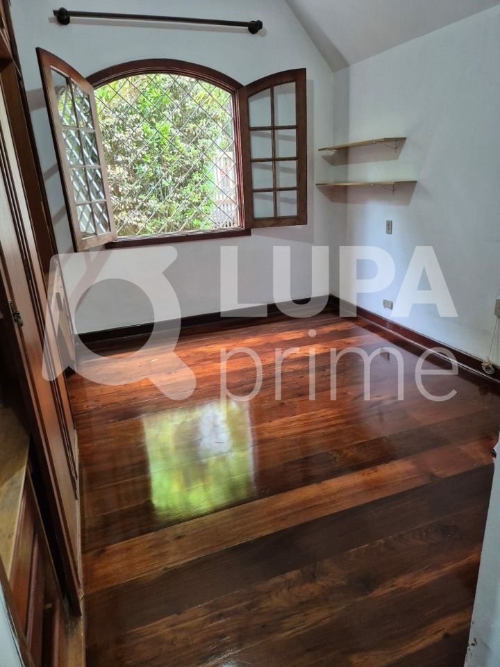 sobrado-venda-sao-paulo-vila-albertina-3dormitorios-3suites-8vagas-238m2-LM29848