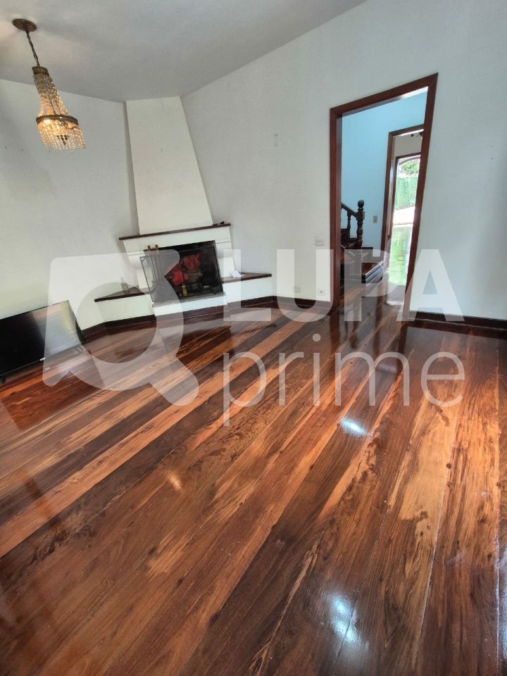 sobrado-venda-sao-paulo-vila-albertina-3dormitorios-3suites-8vagas-238m2-LM29848