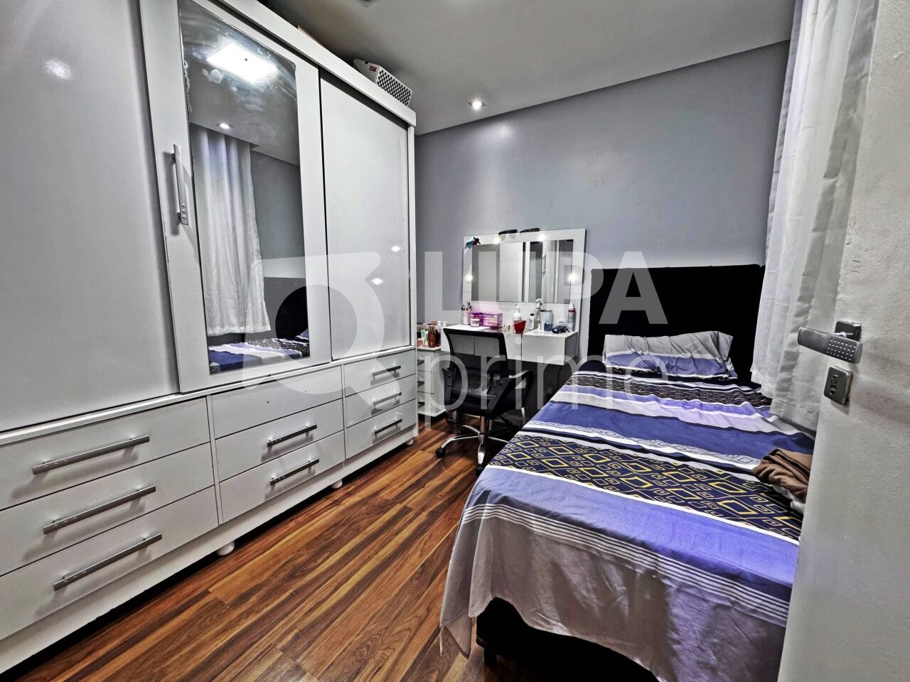 sobrado-venda-sao-paulo-vila-rica-3dormitorios-1suite-2vagas-118m2-LM29925