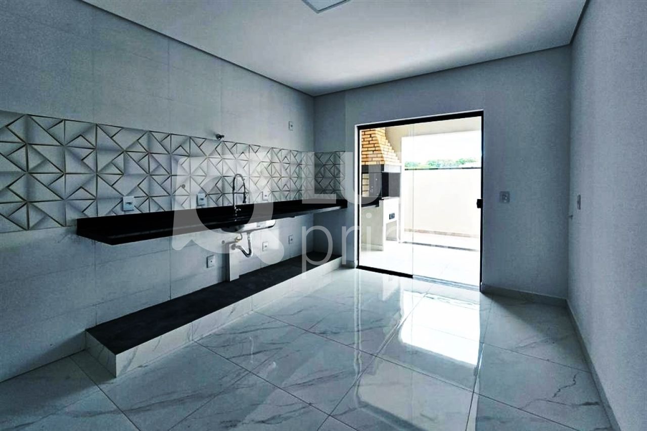 sobrado-venda-sao-paulo-imirim-3dormitorios-3suites-2vagas-125m2-LM29942