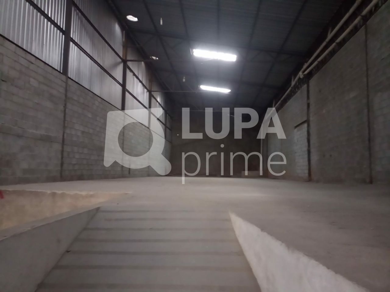 galpao-locacao-sao-paulo-jardim-francisco-mendes-2vagas-500m2-LM30009