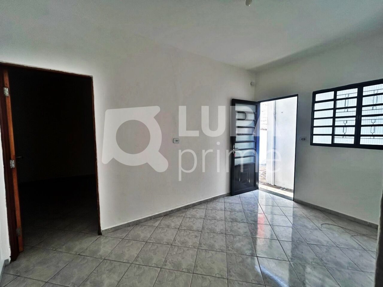 casa-terrea-locacao-sao-paulo-vila-maria-1dormitorio-1vaga-40m2-LM30022