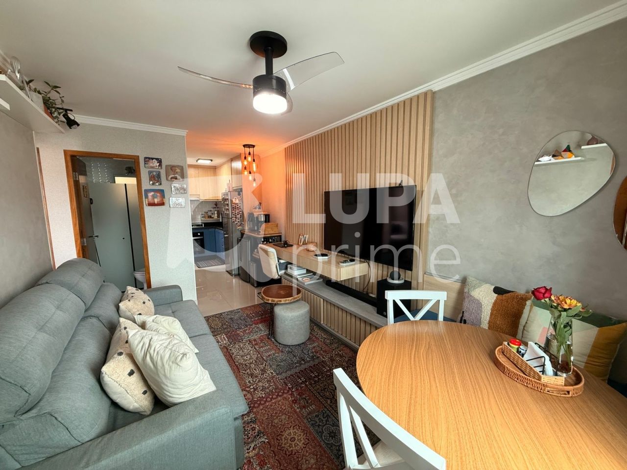 apartamento-venda-sao-paulo-parque-vitoria-2dormitorios-1vaga-45m2-LM30138