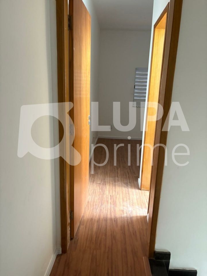 sobrado-venda-sao-paulo-parque-peruche-2dormitorios-2suites-2vagas-72m2-LM30142