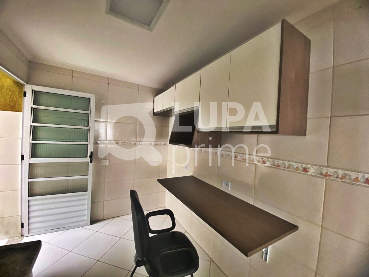 casa-terrea-locacao-sao-paulo-vila-medeiros-2dormitorios-2suites-2vagas-79m2-LM30147