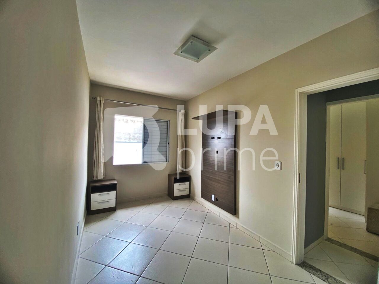 casa-terrea-locacao-sao-paulo-vila-medeiros-2dormitorios-2suites-2vagas-79m2-LM30147