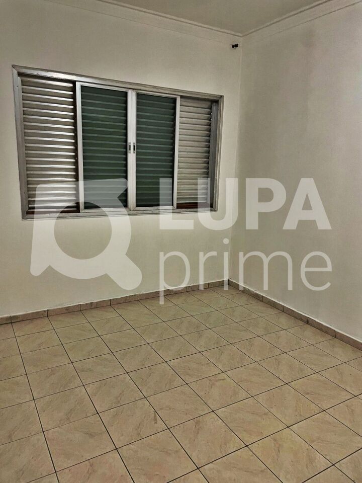 sobrado-venda-sao-paulo-vila-sabrina-3dormitorios-2suites-5vagas-218m2-LM30192