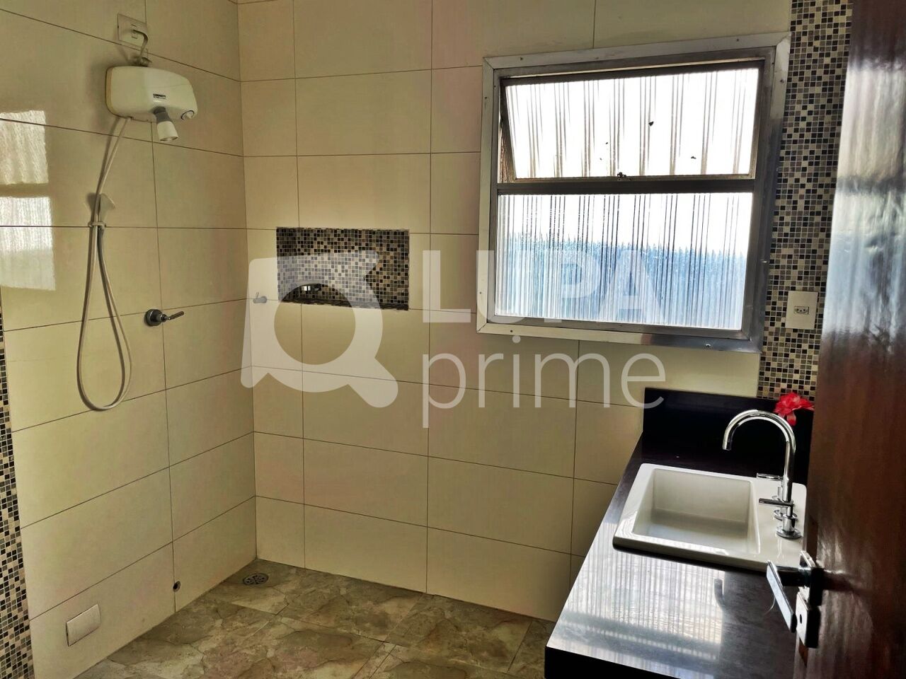 sobrado-venda-sao-paulo-vila-sabrina-3dormitorios-2suites-5vagas-218m2-LM30192