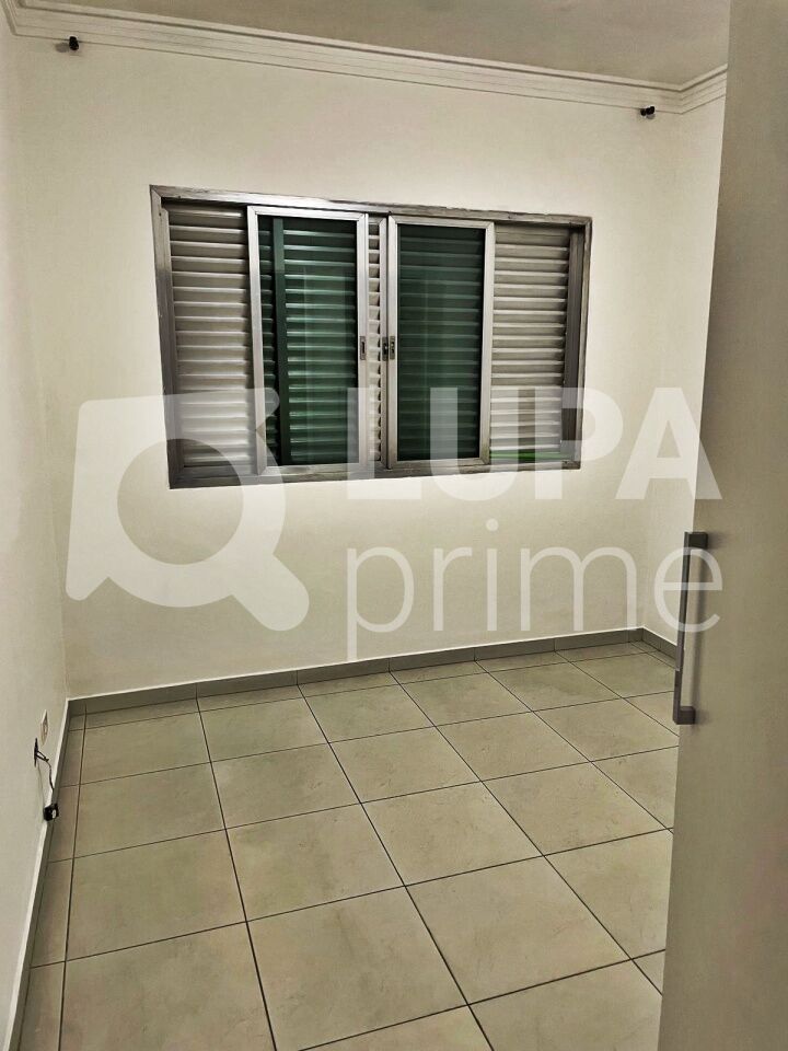 sobrado-venda-sao-paulo-vila-sabrina-3dormitorios-2suites-5vagas-218m2-LM30192