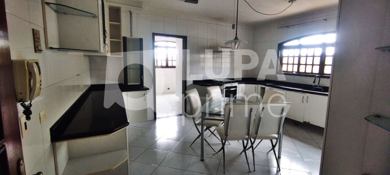 sobrado-venda-sao-paulo-vila-maria-alta-4dormitorios-2suites-9vagas-120m2-LM30203