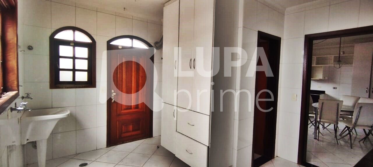 sobrado-venda-sao-paulo-vila-maria-alta-4dormitorios-2suites-9vagas-120m2-LM30203