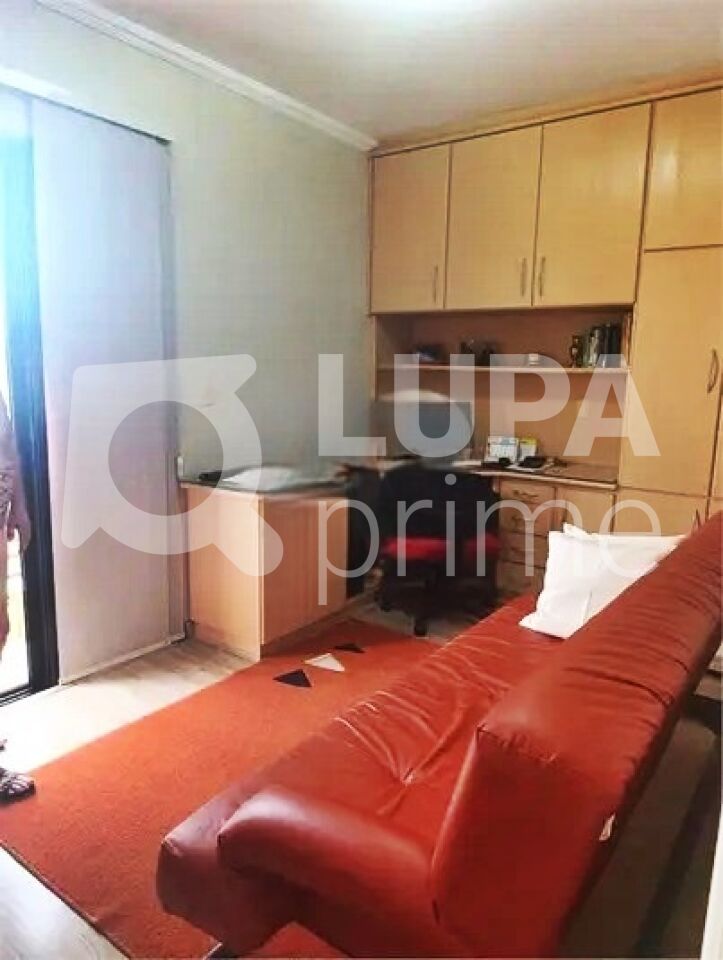 Casa, 3 quartos, 211 m² - Foto 4